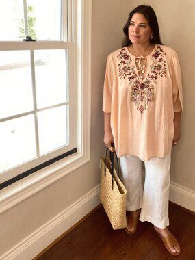 Johnny Was (US 1X) Peach Embroidered V-Neck Shirt Plus Size Boho Floral Top